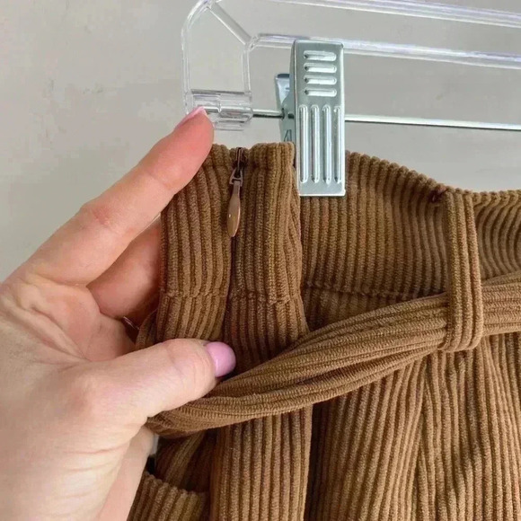 Bagatelle Brown Belted A Line Ribbed Corduroy Mini Skirt Size XS NWOT - Picture 2 of 5